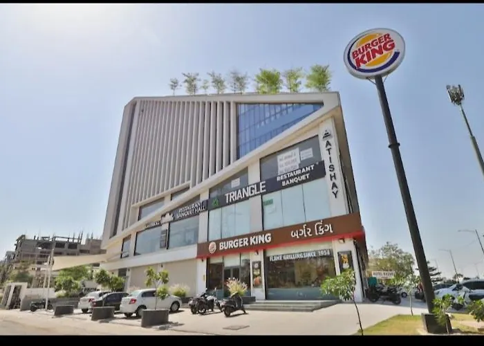 Hotel Rr Palace Ahmedabad